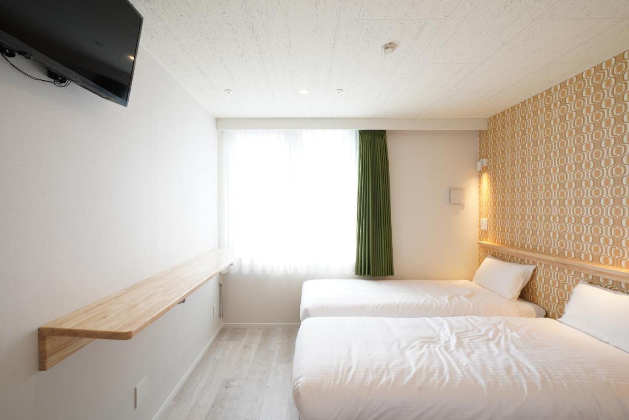 U-Hotel Takadanobaba Токио Экстерьер фото